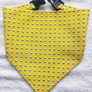 Clip on Dog Bandana With Buckle Pet Cat Bandanna Scarf Yellow 3D White Dots